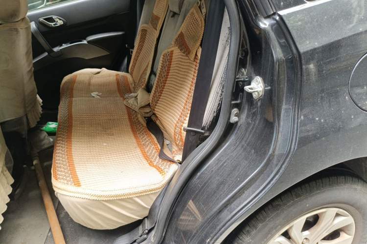 Used Haima Qishi 2013 2.0L Manual Classic Trim Left Rear Seat