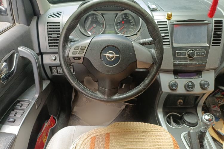 Used Haima Qishi 2013 2.0L Manual Classic Trim Steering Wheel