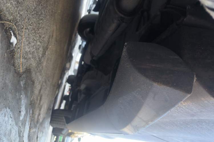 Used Haima Qishi 2013 2.0L Manual Classic Trim Chassis Rear Right