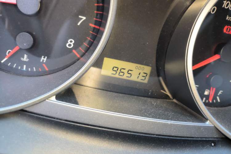 Used Haima Qishi 2013 2.0L Manual Classic Trim Odometer Close Up