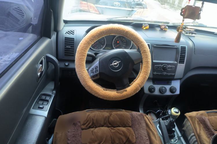 Used Haima Qishi 2013 2.0L Manual Classic Trim Steering Wheel