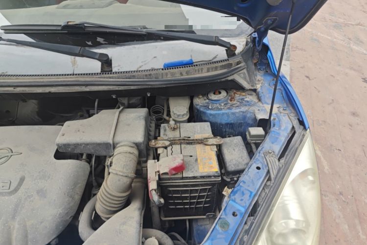 Used Haima Qubit 2010 1.3L Manual Luxury Version Engine Bay Left