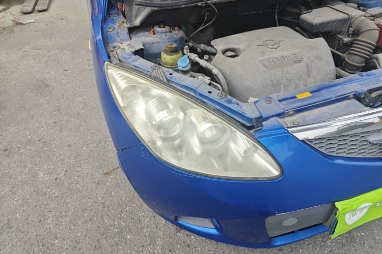 Used Haima Qubit 2010 1.3L Manual Luxury Version Right Front Headlight
