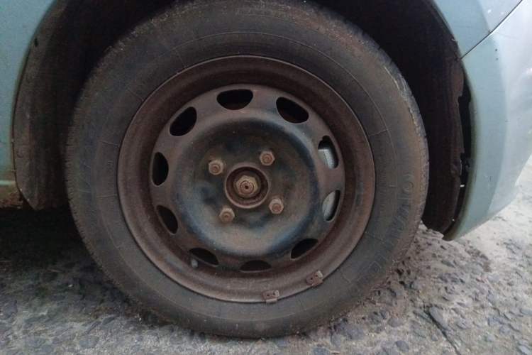 Used Haima Qubit 2010 1.3L Manual Utility Version Right Front Wheel Hub