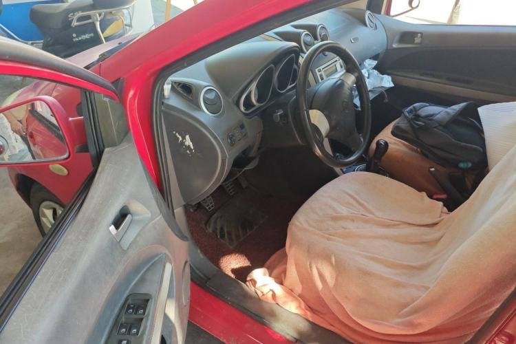 Used Haima Qubit 2010 1.3L Manual Utility Version Driver Seat
