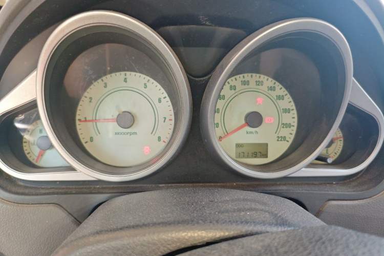 Used Haima Qubit 2010 1.3L Manual Utility Version Instrument Cluster