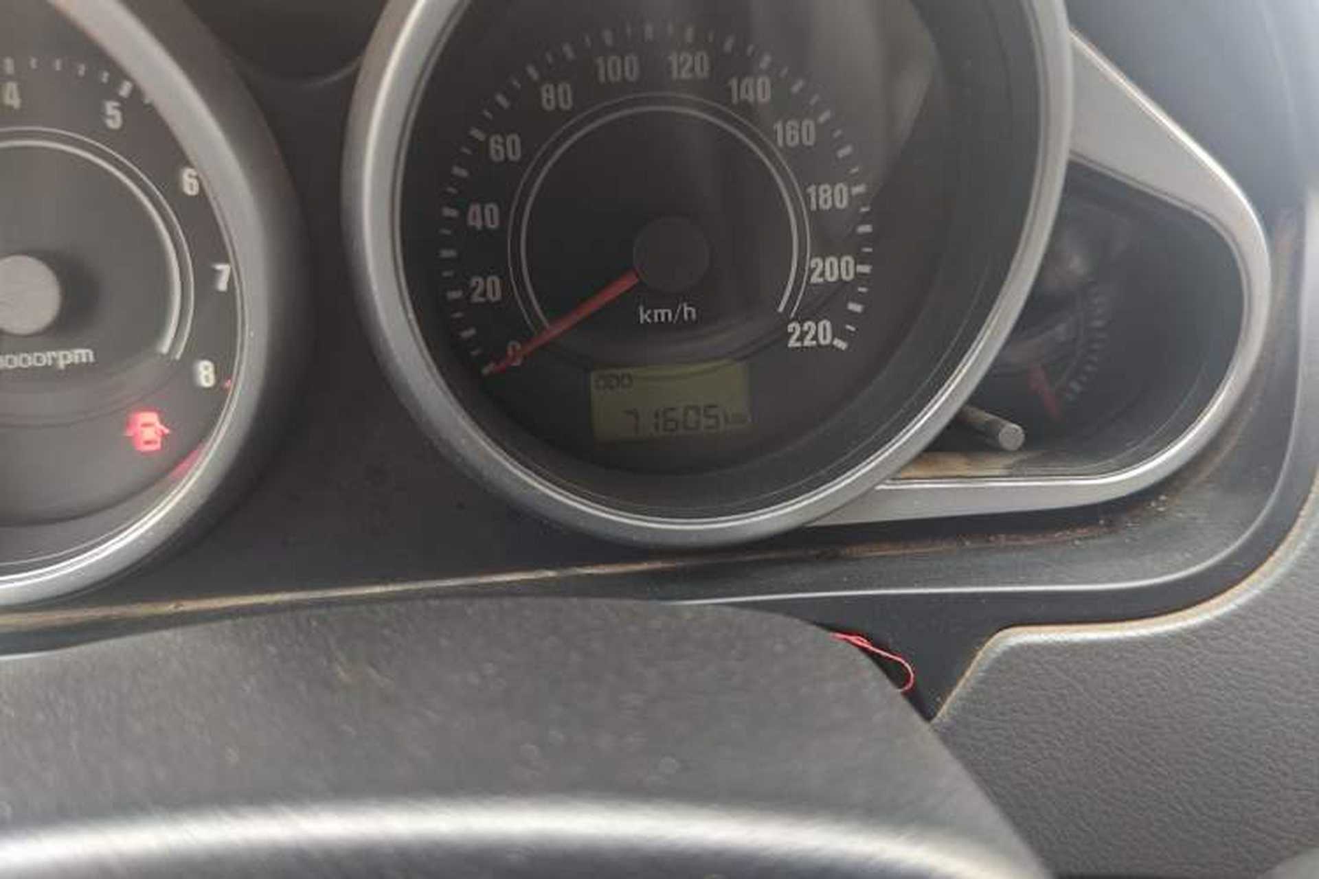 Used Haima Qubit 2010 1.3L Manual Comfort Version Odometer Close Up