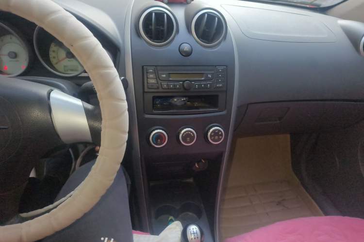 Used Haima Qubit 2011 1.3L Manual Standard Edition Audio And AC Panel