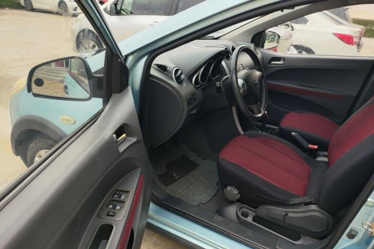 Used Haima Qubit 2011 1.5L AMT Comfort Edition Driver Seat