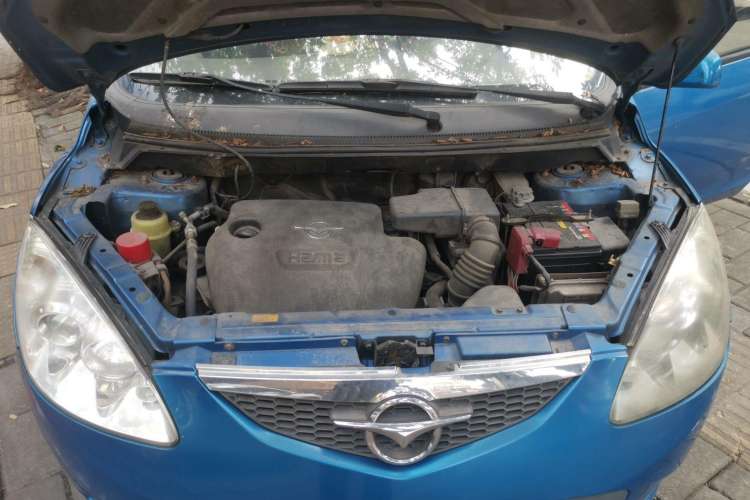 Used Haima Qubit 2011 1.5L AMT Comfort Edition Engine Bay
