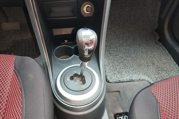 Used Haima Qubit 2011 1.5L AMT Comfort Edition Gear Lever