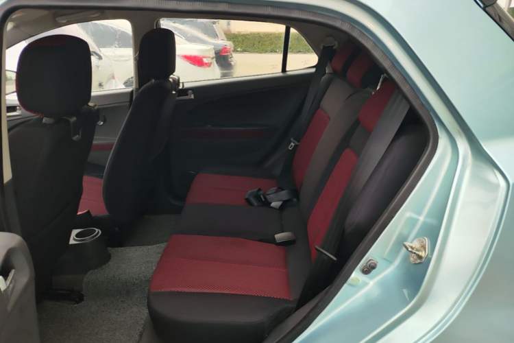 Used Haima Qubit 2011 1.5L AMT Comfort Edition Left Rear Seat