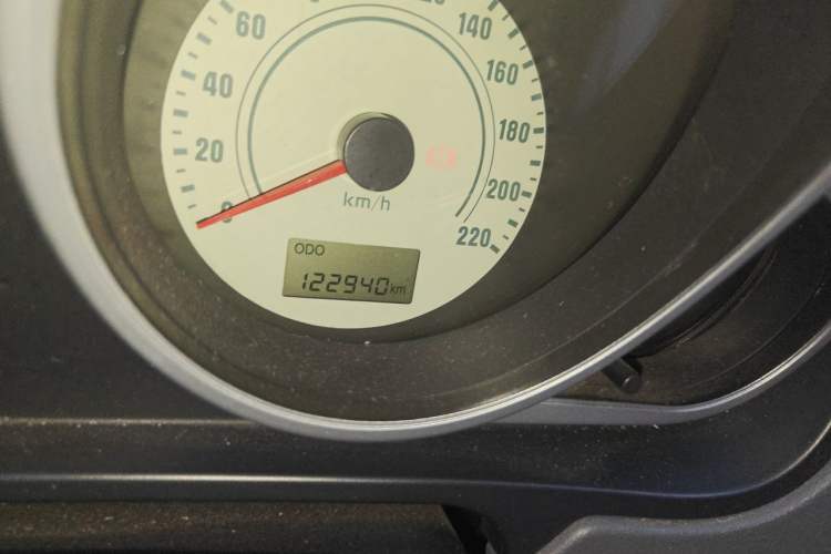 Used Haima Qubit 2011 1.3L Manual Standard Edition Odometer Close Up