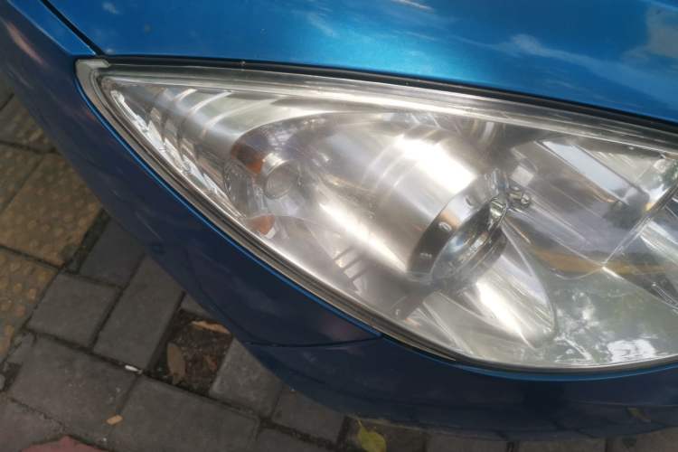 Used Haima Qubit 2011 1.5L AMT Comfort Edition Right Front Headlight