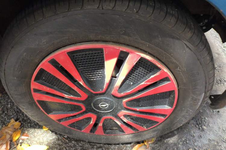 Used Haima Qubit 2011 1.3L Manual Standard Edition Right Front Wheel Hub