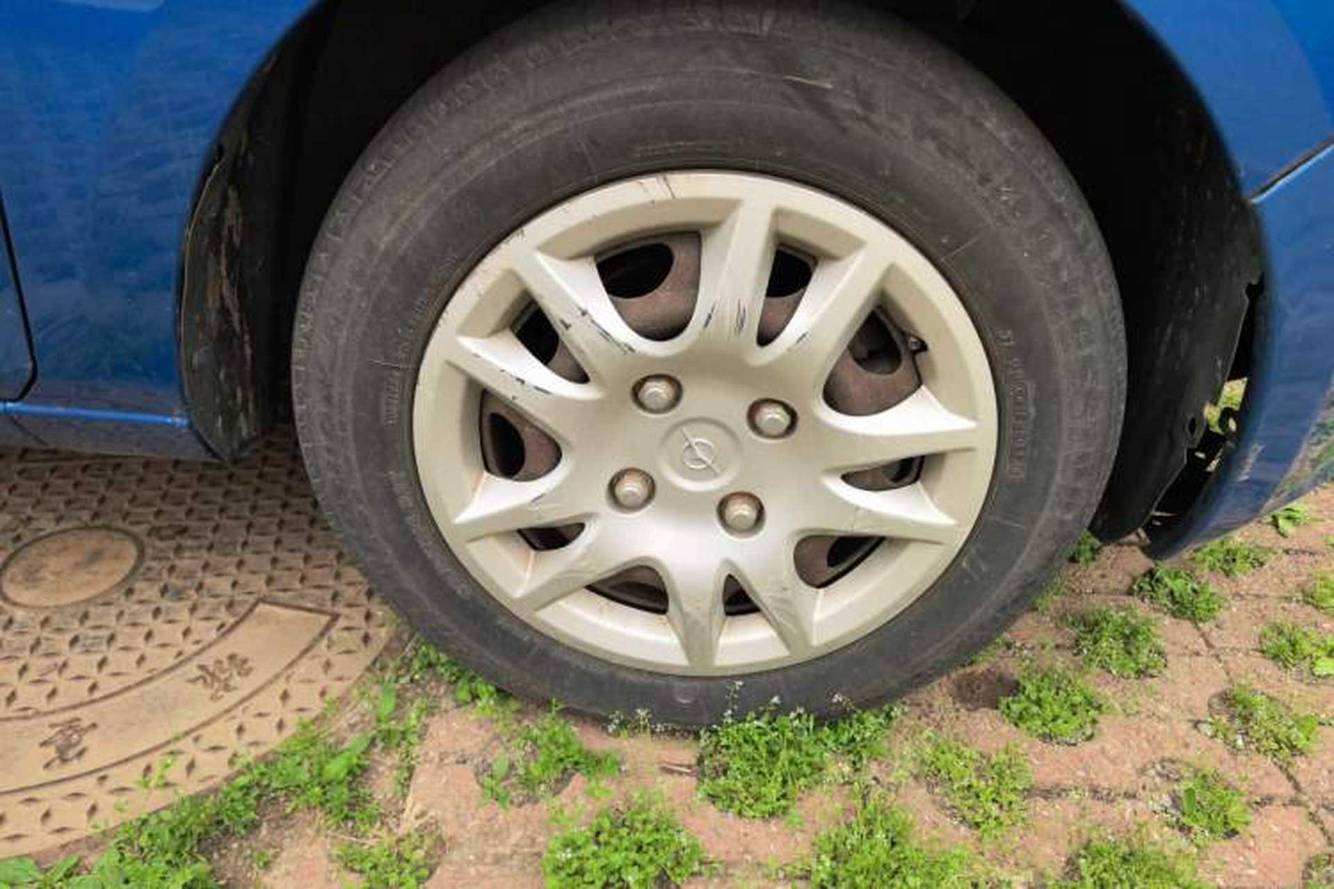 Used Haima Qubit 2011 1.3L Manual Standard Edition Right Front Wheel Hub
