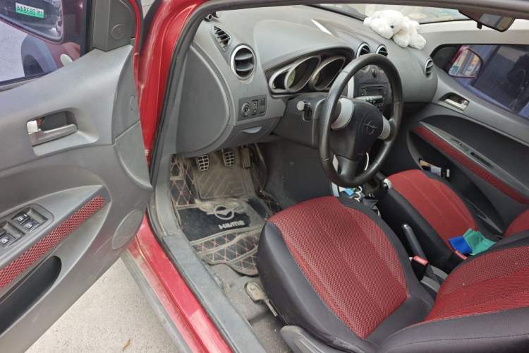 Used Haima Qubit 2011 1.3L Manual Standard Edition Driver Seat