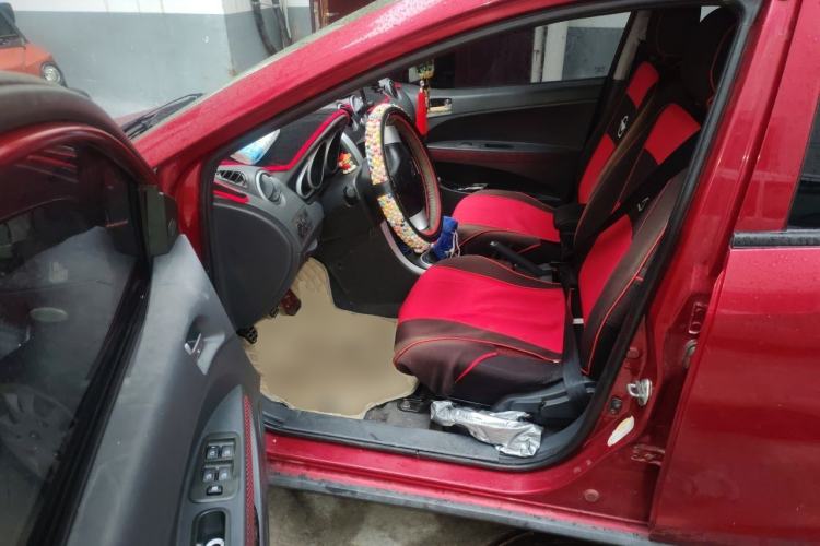 Used Haima Qubit 2011 1.3L Manual Standard Edition Driver Seat