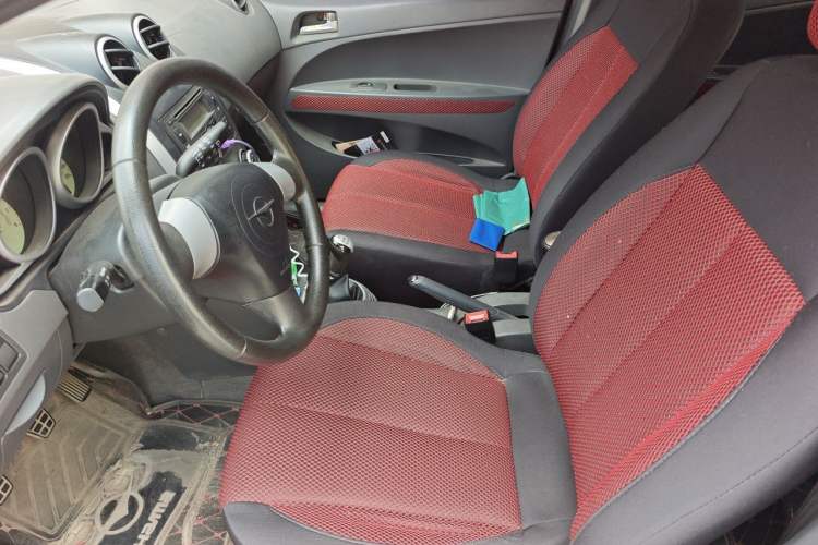 Used Haima Qubit 2011 1.3L Manual Standard Edition Left Front Seat