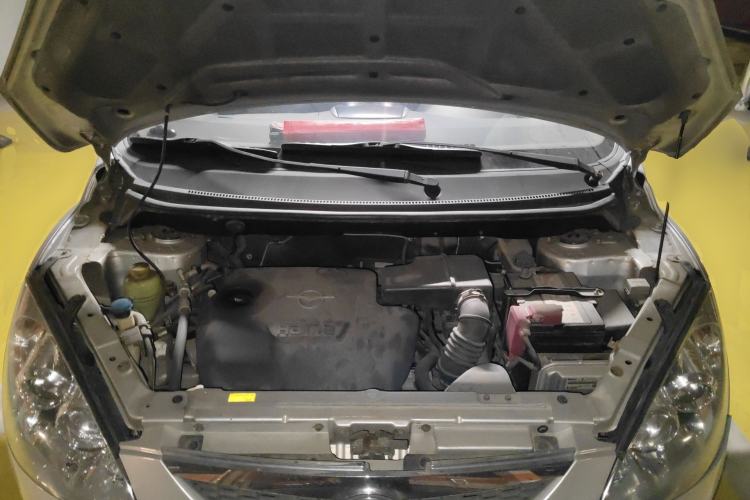 Used Haima Qubit 2011 1.5L AMT Comfort Edition Engine Bay
