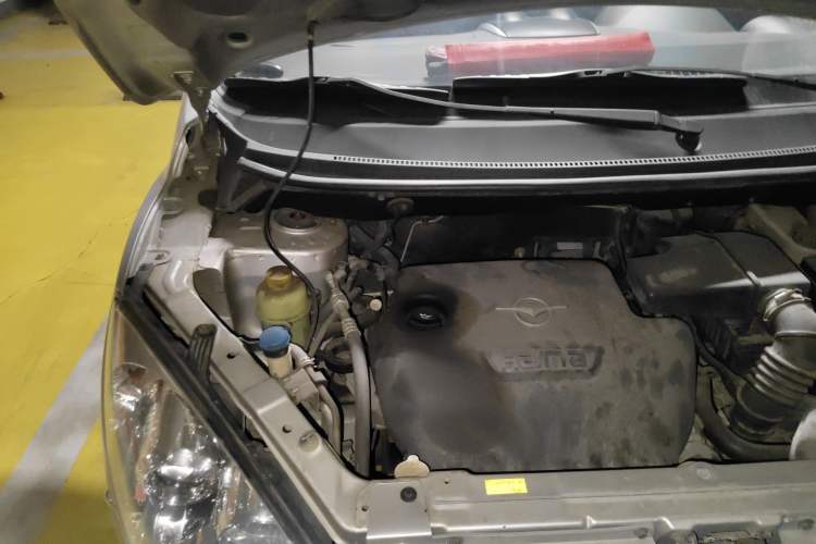 Used Haima Qubit 2011 1.5L AMT Comfort Edition Engine Bay Right