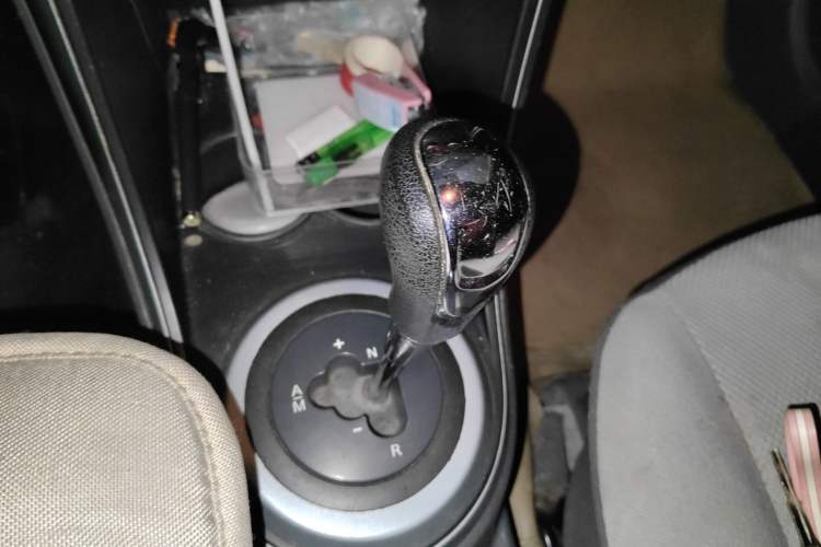 Used Haima Qubit 2011 1.5L AMT Comfort Edition Gear Lever
