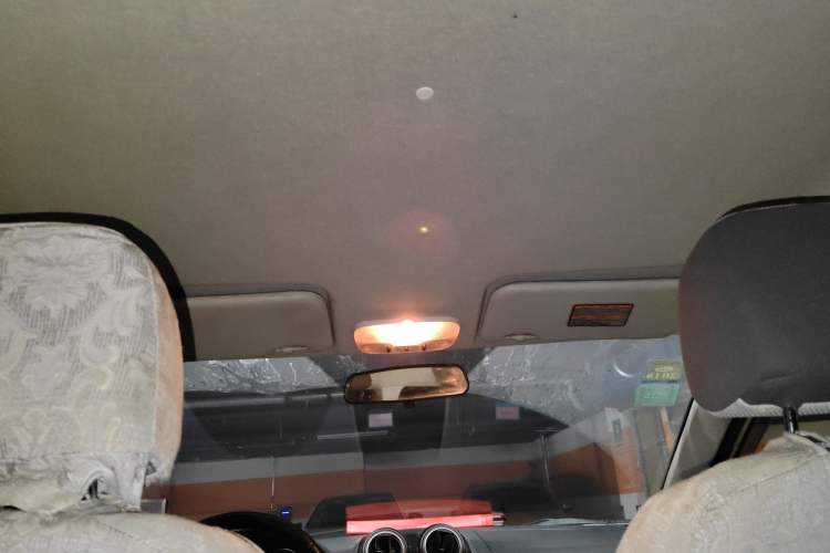 Used Haima Qubit 2011 1.5L AMT Comfort Edition Headliner