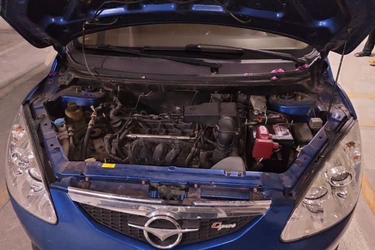 Used Haima Qubit 2012 1.3L Manual Cool Edition Engine Bay