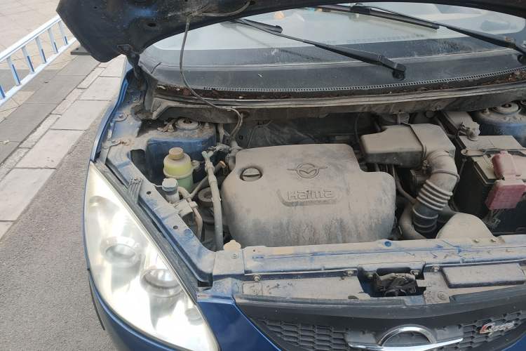 Used Haima Qubit 2012 1.3L Manual Cool Edition Engine Bay Right