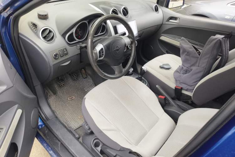 Used Haima Qubit 2012 1.3L Manual Lingyue Edition Left Front Seat
