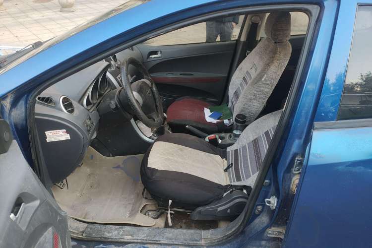 Used Haima Qubit 2012 1.3L Manual Cool Edition Left Front Seat
