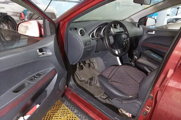 Used Haima Qubit 2012 1.3L Manual Cool Edition Driver Seat