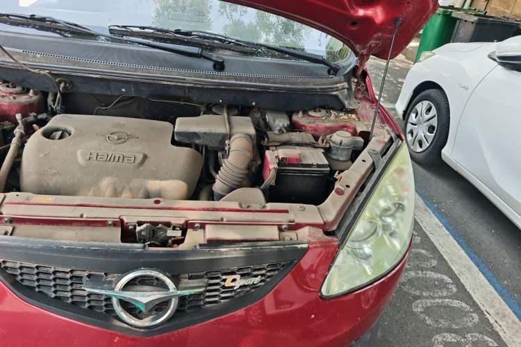 Used Haima Qubit 2012 1.3L Manual Cool Edition Engine Bay Left
