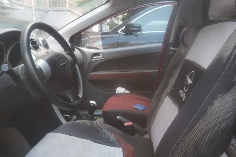 Used Haima Qubit 2012 1.3L Manual Cool Edition Left Front Seat