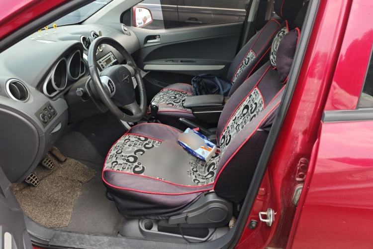 Used Haima Qubit 2012 1.3L Manual Lingyue Edition Left Front Seat