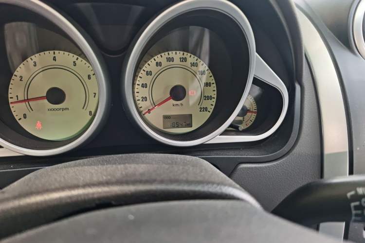 Used Haima Qubit 2012 1.3L Manual Cool Edition Odometer Close Up