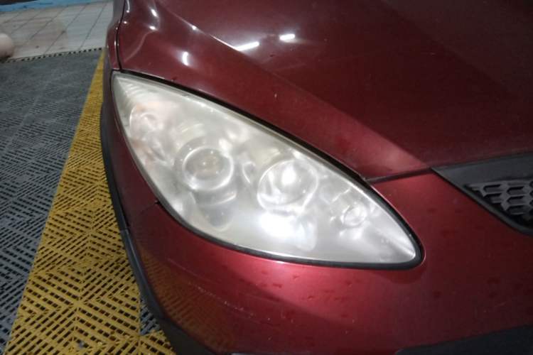 Used Haima Qubit 2012 1.3L Manual Cool Edition Right Front Headlight
