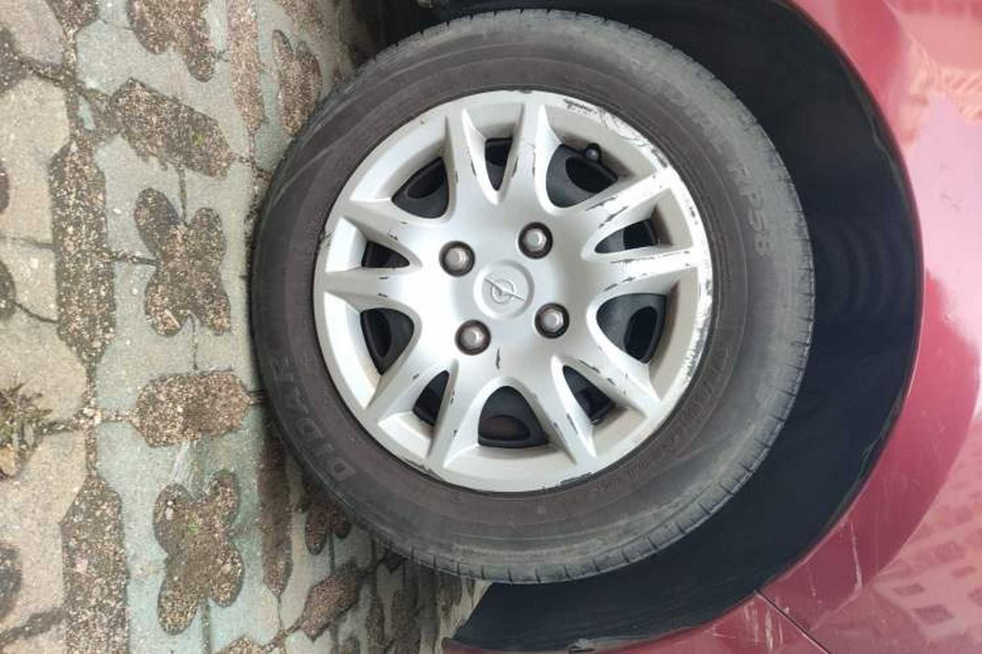 Used Haima Qubit 2012 1.3L Manual Lingyue Edition Right Front Wheel Hub