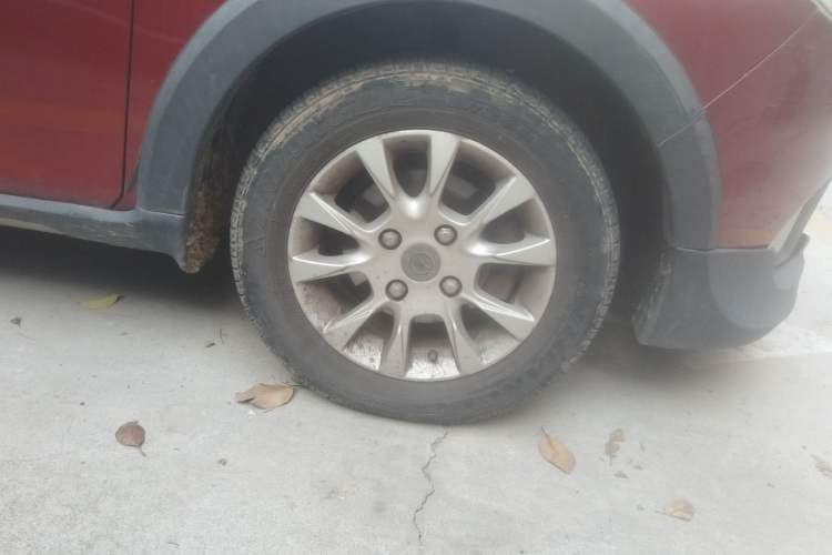 Used Haima Qubit 2012 1.3L Manual Cool Edition Right Front Wheel Hub