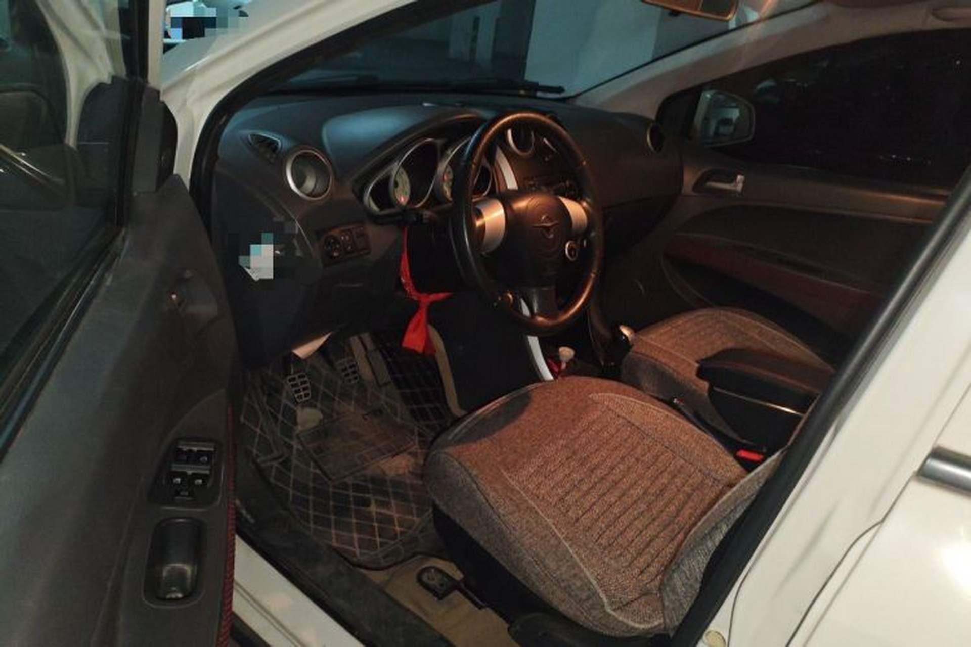 Used Haima Qubit 2012 1.3L Manual Cool Edition Driver Seat