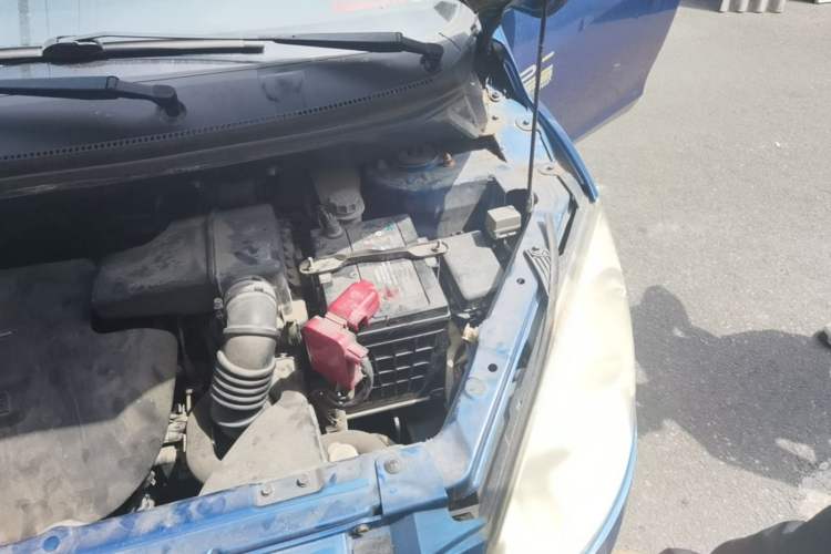 Used Haima Qubit 2013 1.3L Manual Cool Edition Engine Bay Left