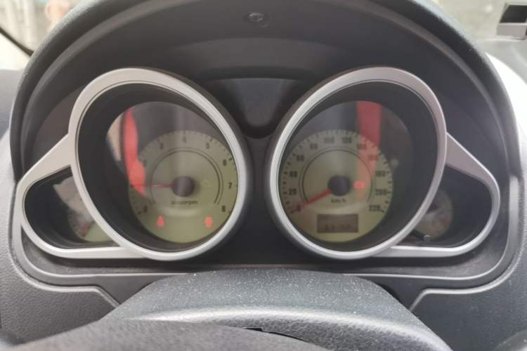 Used Haima Qubit 2013 1.3L Manual Cool Edition Instrument Cluster