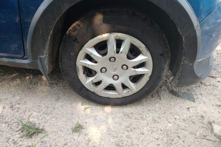 Used Haima Qubit 2013 1.3L Manual Cool Edition Right Front Wheel Hub