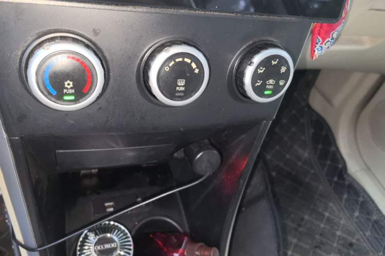 Used Haima Qubit 2013 1.5L AMT Dynamic Edition Audio And AC Panel