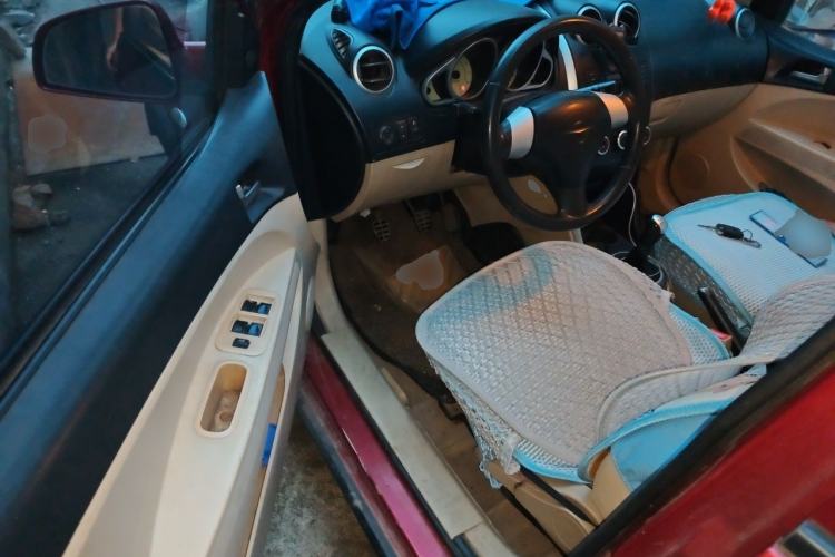 Used Haima Qubit 2013 1.3L Manual Cool Edition Driver Seat