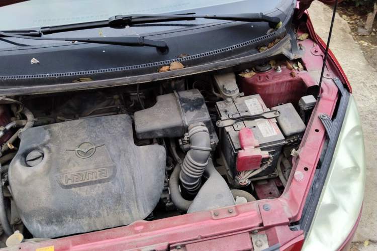 Used Haima Qubit 2013 1.3L Manual Cool Edition Engine Bay Left