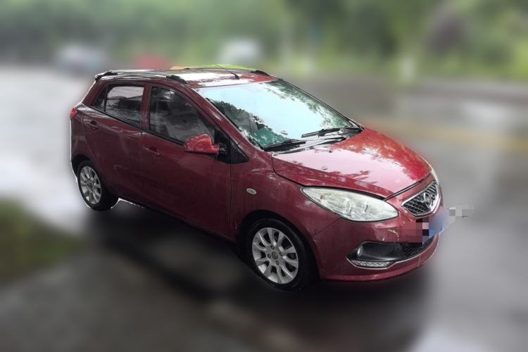 Used Haima Qubit 2013 1.5L AMT Dynamic Edition Front Right 45 Deg