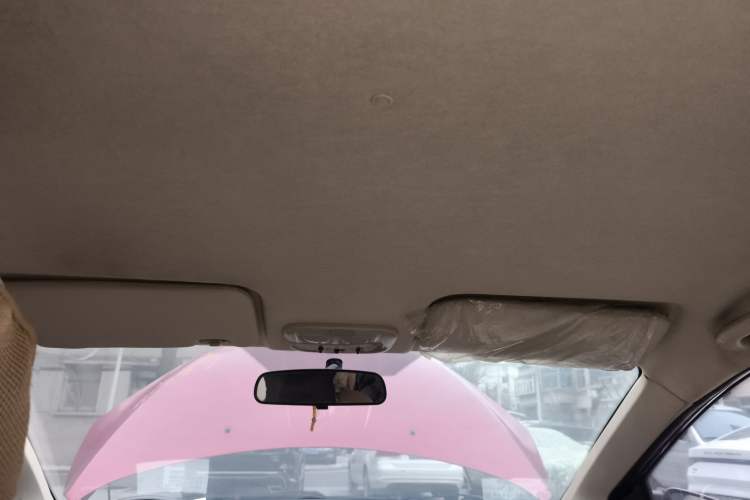 Used Haima Qubit 2013 1.3L Manual Cool Edition Headliner
