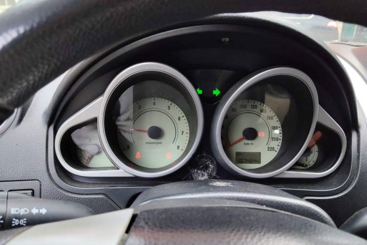 Used Haima Qubit 2013 1.3L Manual Cool Edition Instrument Cluster