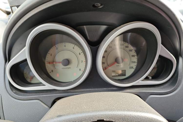 Used Haima Qubit 2013 1.3L Manual Cool Edition Instrument Cluster